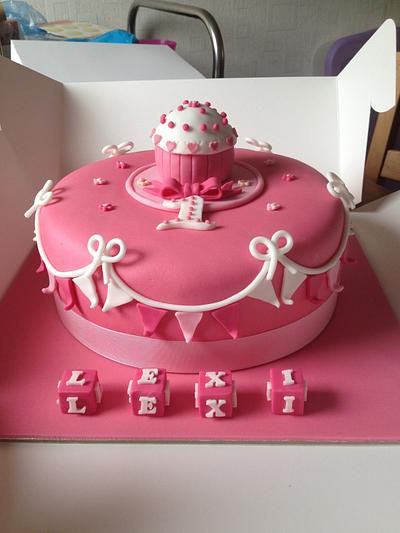 Baby Girl 1st Birthday - Cake by Julie Anderson