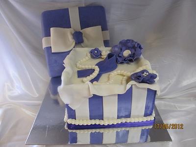 Gift box cake - Cake by lcressel