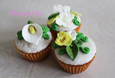 Spring! - Cake by Penny the Bee