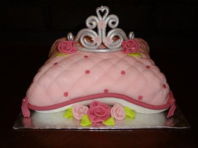 Pillow cake - Cake by Nissa