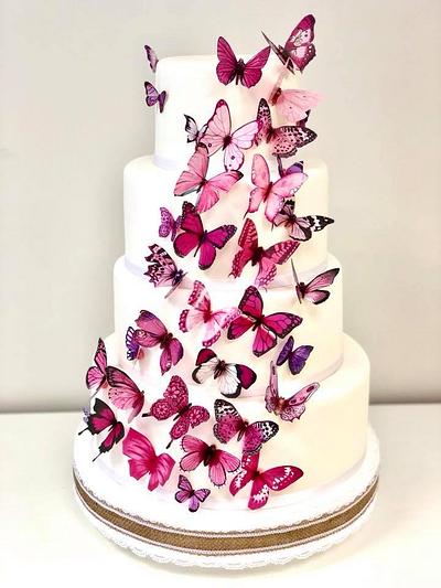 Pink butterflies - Cake by Alejandro Chichiraldi Pastelero