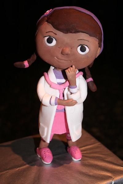 Doc McStuffins Cake Topper - Cake by Kingfisher Cakes and Crafts
