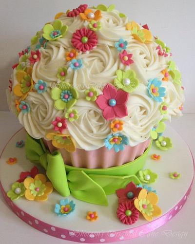 Bright & cheerful - Cake by Shereen