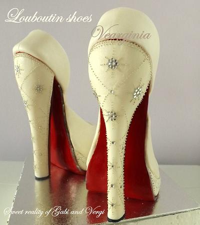 Louboutin shoes - Cake by Alena Vearginia Nova