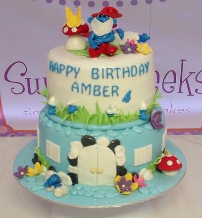 Smurf in a garden  - Cake by beasweet