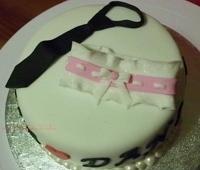 Bride and groom cake - Cake by Andrea - La Ventana Dulce