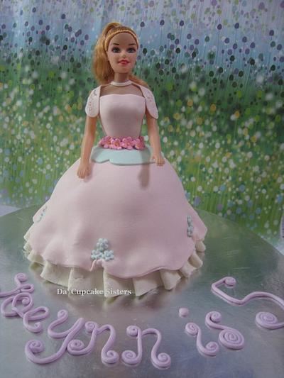 Princess Barbie - Cake by dacupcakesisters
