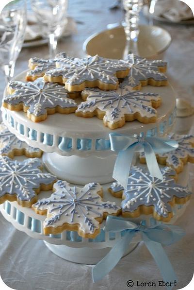 Snowflake Cookie Centerpiece! - Cake by Loren Ebert