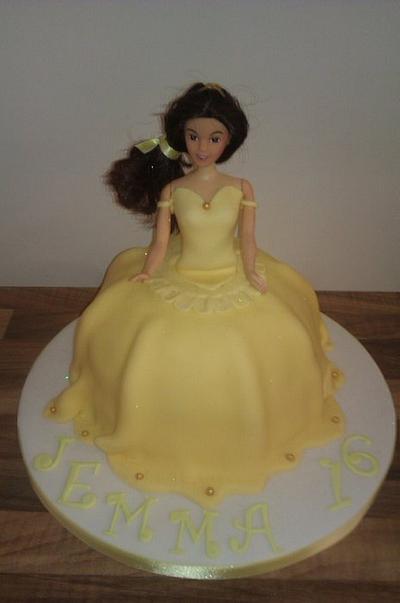 Princess Belle - Cake by suzanne Mailey