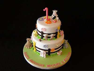 Dog & Cat Farm Theme - Cake by Elisa Colon