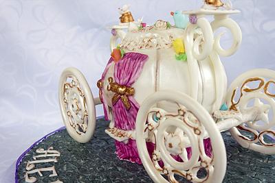 Pumpkin Carriage. - Cake by Shirley Jones 