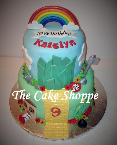 Wizard of Oz themed cake - Cake by THE CAKE SHOPPE