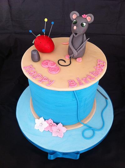 Mouse at work - Cake by Karen