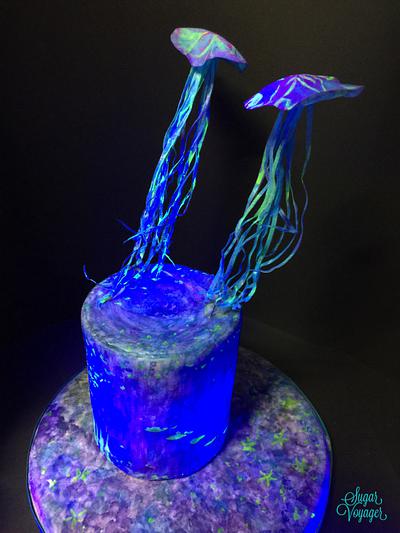 Jellyfishes - Under the Sea- Sugar Art Collab - Cake by sugar voyager