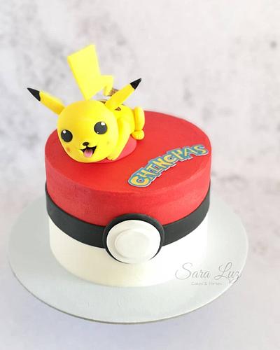 Pokémon Ball Cake - Cake by Sara Luz