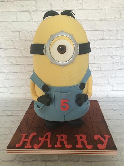 3D Standing Minion Cake - Cake by Babycakes & Roses Cakecraft