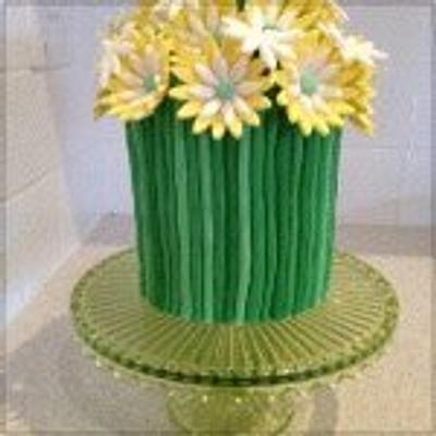 "Bunch of Daisies" - Cake by Ninetta O'Connor