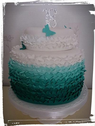 Ruffle cake - Cake by suzanne Mailey