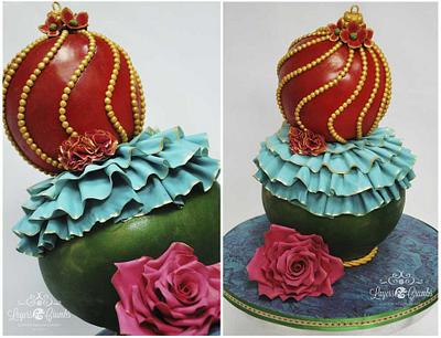 Christmas Bauble - Cake by LayersandCrumbs