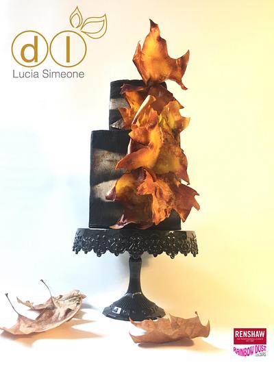 Autumn, wafer paper - Cake by Lucia Simeone