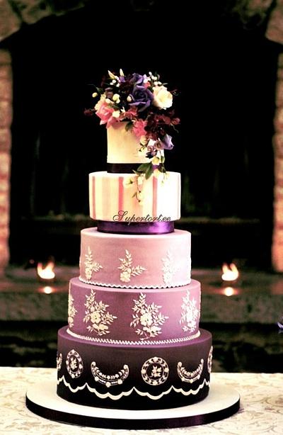 Purple cake and royal icing lace - Cake by Olga Danilova