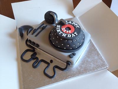 DJ Deck cake - Cake by Julie Anderson