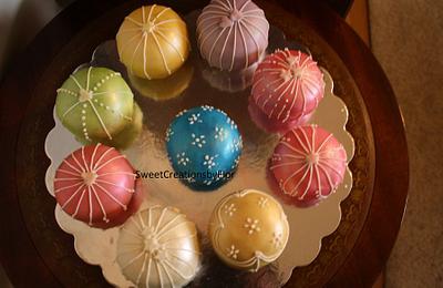 Temari Cake/Christmas ornament cake - Cake by SweetCreationsbyFlor