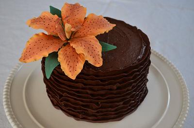 Chocolate ruffles and a tiger lily - Cake by ilovebc2