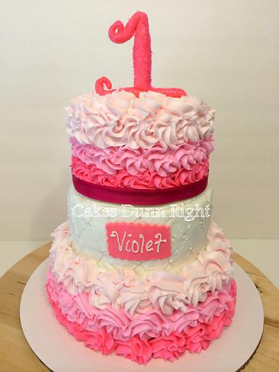 Ombre Rosettes - Cake by Wendy