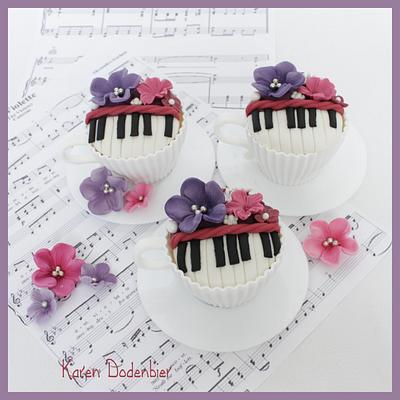 Violetta inspired cupcakes! - Cake by Karen Dodenbier