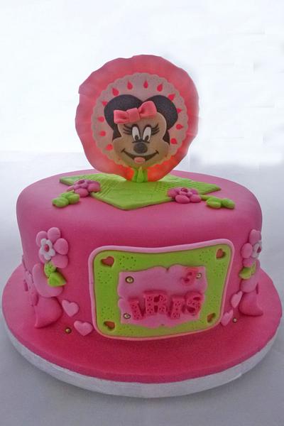 Minnie mouse  - Cake by cupcakeleen