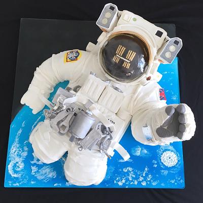 Spaceman - Cake by Sugar-daisies