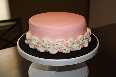 Billow Cake - Cake by Prima Cakes and Cookies - Jennifer