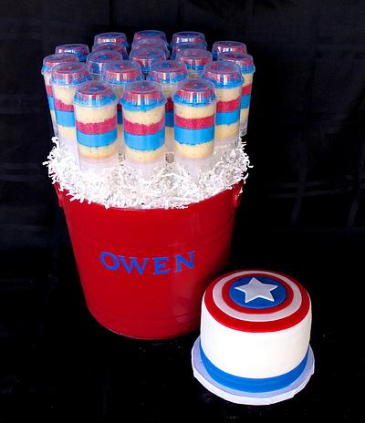 Captain America Cake and Cake-ups - Cake by Cuteology Cakes 