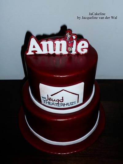 Annie the musical - Cake by Jacqueline