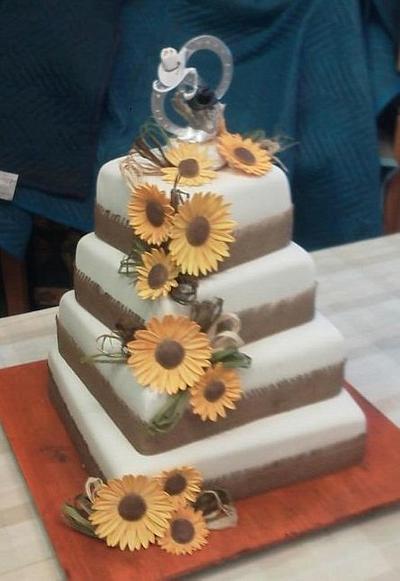 Country Wedding Cake - Cake by Kassie Smith