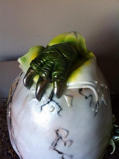 Dino egg cake - Cake by Linnquinn