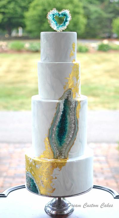 Geode Cake - Cake by Elisabeth Palatiello
