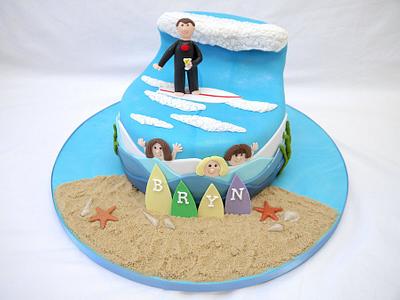 Surfs Up! - Cake by Natalie King