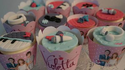Violetta cupcakes - Cake by Cakekado