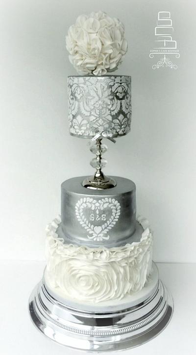 Pomander and white ruffles - Cake by Sophia's Cake Boutique