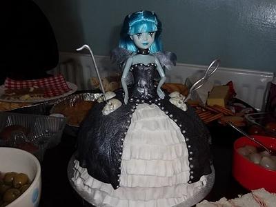 Gothic doll cake - Cake by Lucy