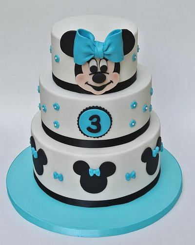 Blue Minnie Mouse Cake - Cake by eunicecakedesigns