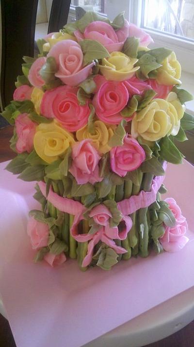 Rose Bouquet Cake - Cake by Loretta