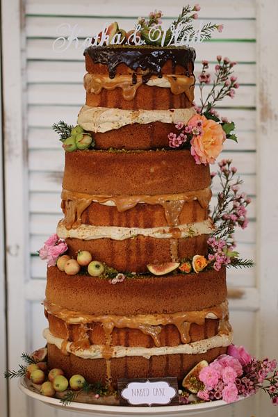 Naked cake  - Cake by Lucya 