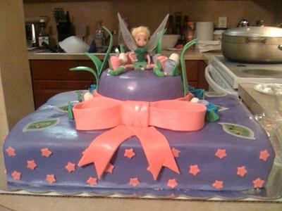 Tinker Bell Cake - Cake by NumNumSweets