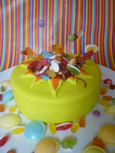 Sweetie Explosion - Cake by The Faith, Hope and Charity Bakery