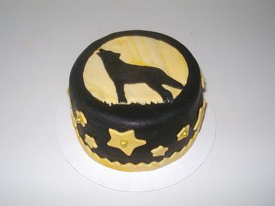 mini wolf cake, 10 cm,  - Cake by Biby's Bakery