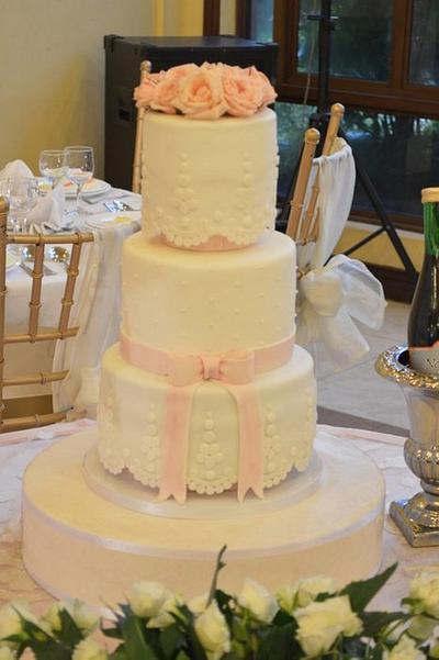 Vintage inspired wedding cake - Cake by gelai