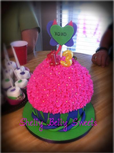 Sweet "13" Cake - Cake by Shelly Vance